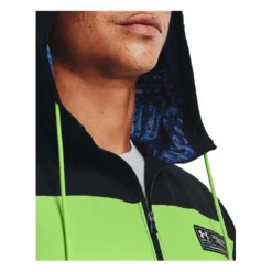 Under Armour Mens UA Sportstyle Chroma Windbreaker Jacket -Under Armour Shop Rebel 62335701 01 black hi res
