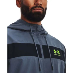 Under Armour Mens Sportstyle Windbreaker 7 Under Armour Mens Sportstyle Windbreaker -Under Armour Shop Rebel 65044101 02 grey hi res