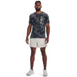 Under Armour Mens UA Run Anywhere Wash Tee 7 Under Armour Mens UA Run Anywhere Wash Tee -Under Armour Shop Rebel 65052301 01 grey hi res