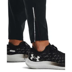Under Armour Womens UA OutRun The Storm Pants -Under Armour Shop Rebel 65063501 03 black hi res